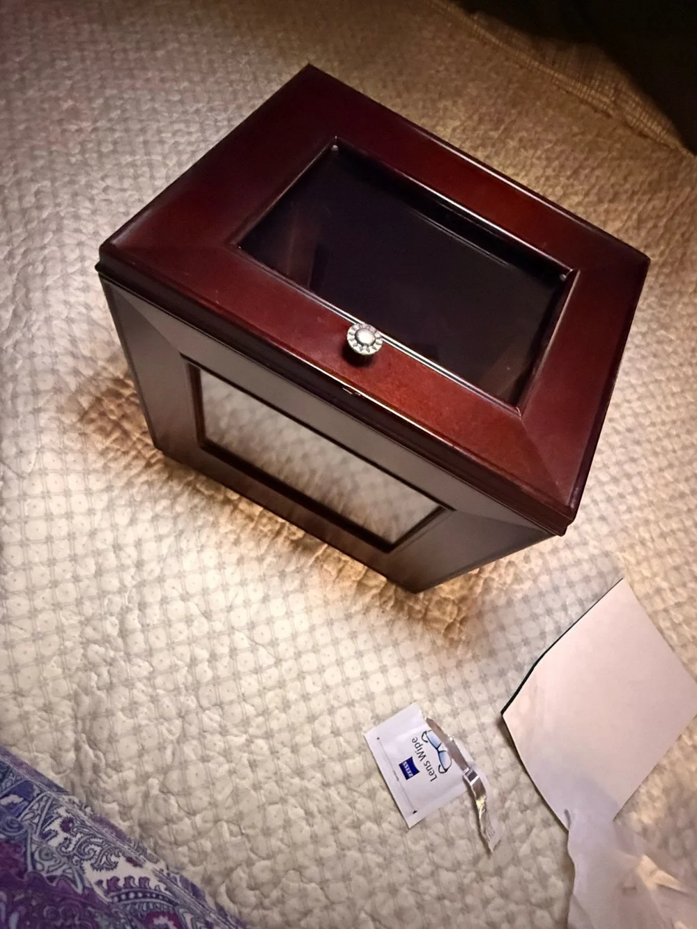 Vintage Bombay Company Mahogany Keepsake & Photo Display Box – Glass Top – 2001